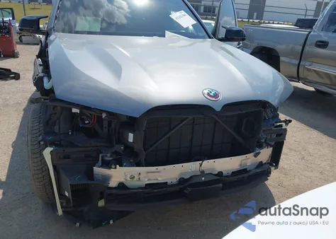 2023 BMW X7 M60I z USA, uszkodzony, nr VIN 5UX33EM09P9N85404